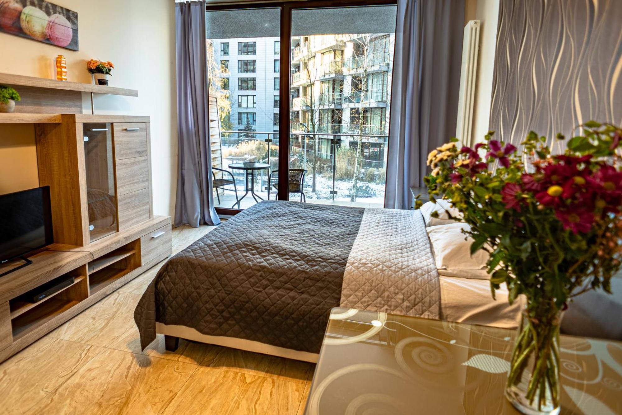 Triton Apartments وارسو المظهر الخارجي الصورة