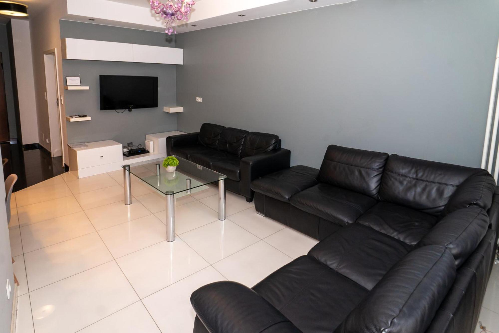 Triton Apartments وارسو المظهر الخارجي الصورة